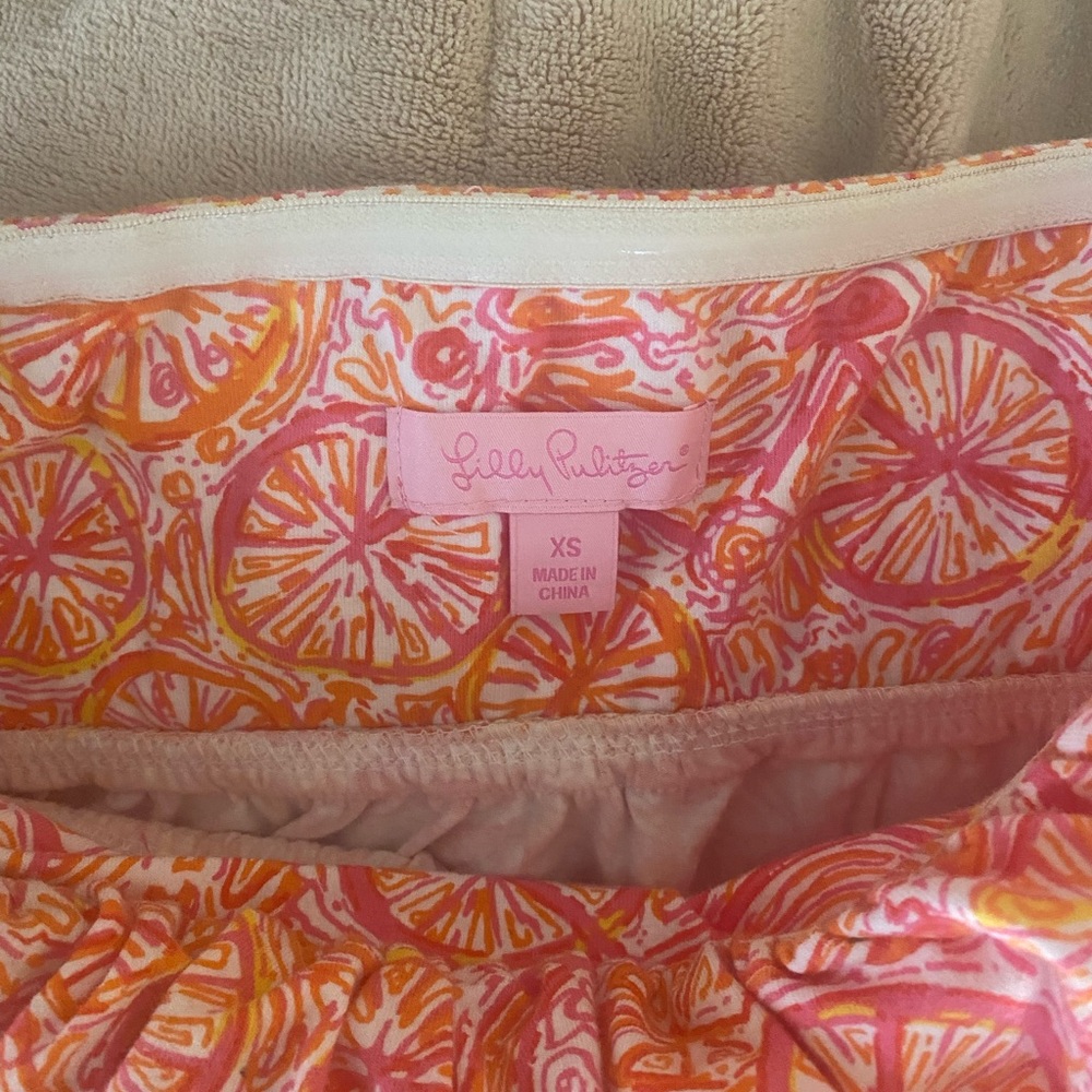 Lilly cute top. Guc xs